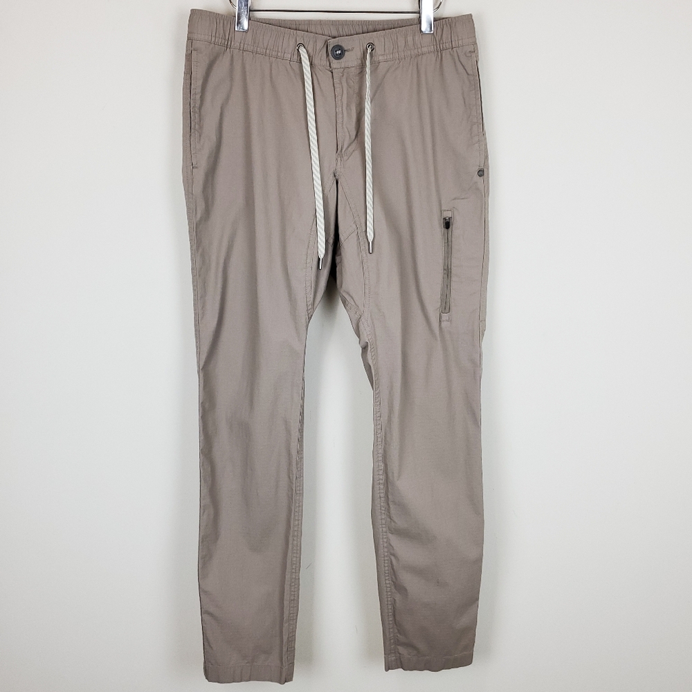 Vuori DuraTerra Ripstop Fabric Pants
